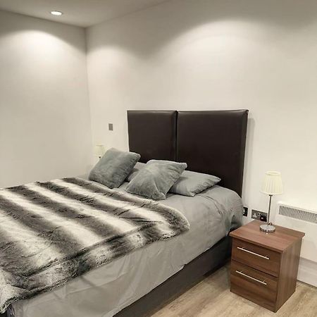 Mediacity Studio Apartment Salford-Quays แมนเชสเตอร์ ภายนอก รูปภาพ